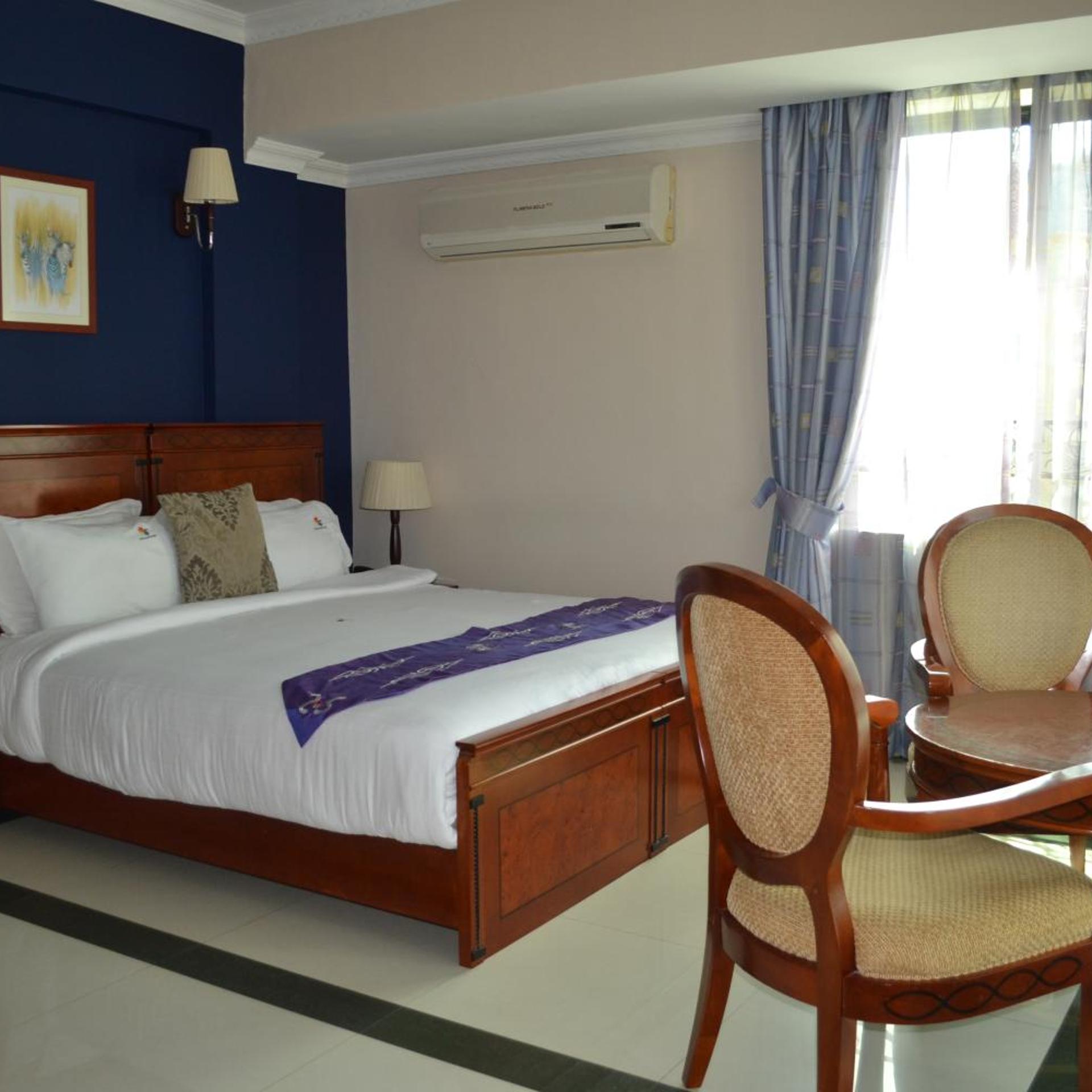 غرفة تنفيذية بسرير مزدوج، HOTEL NIKKO TOWER 9/10