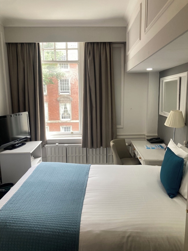 The Angel Hotel Cardiff 31/60