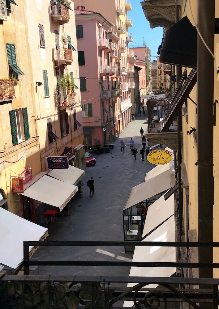 Racconti Di Mare - 5 Terre 41/46