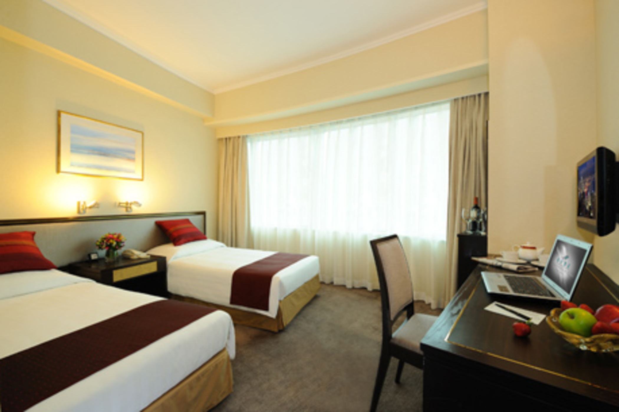 Executive, Double or Twin Bed