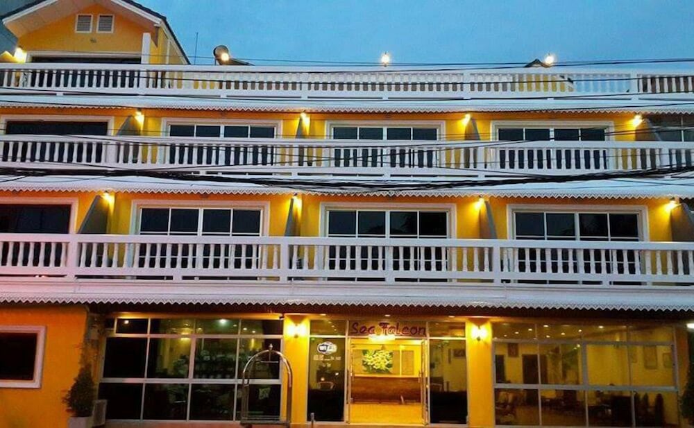 Sea Falcon Hotel photo4