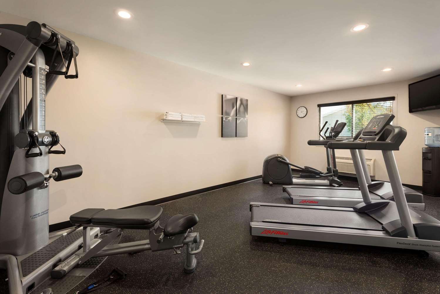 Country Inn and Suites By Radisson Baxter MN 7/22