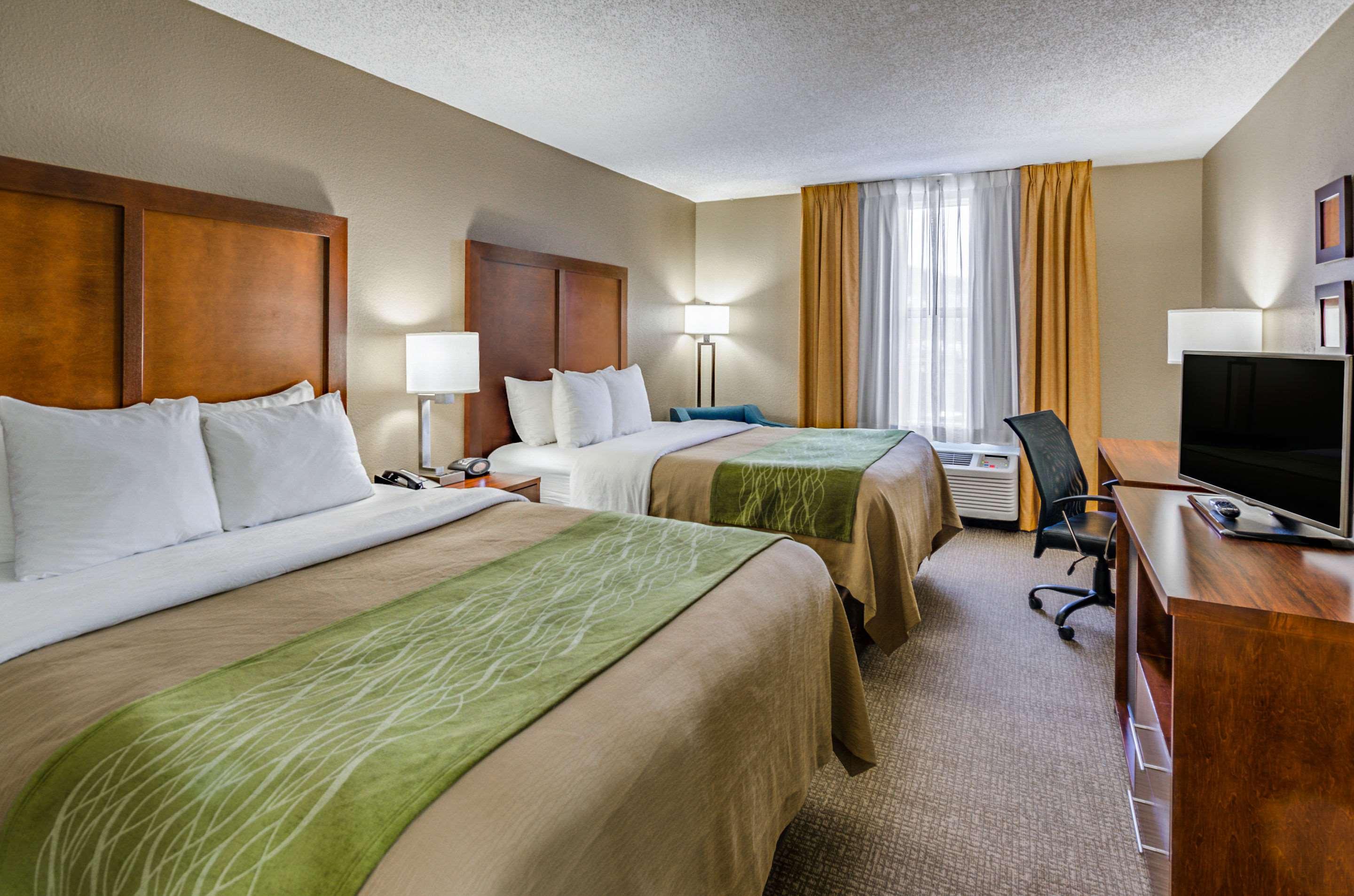 غرفة رباعية، Comfort Inn Staunton 3/4