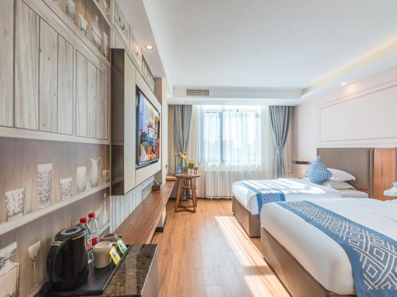 Gem Fuyang City Linquan County Jiangziya Plaza Hotel 22/35