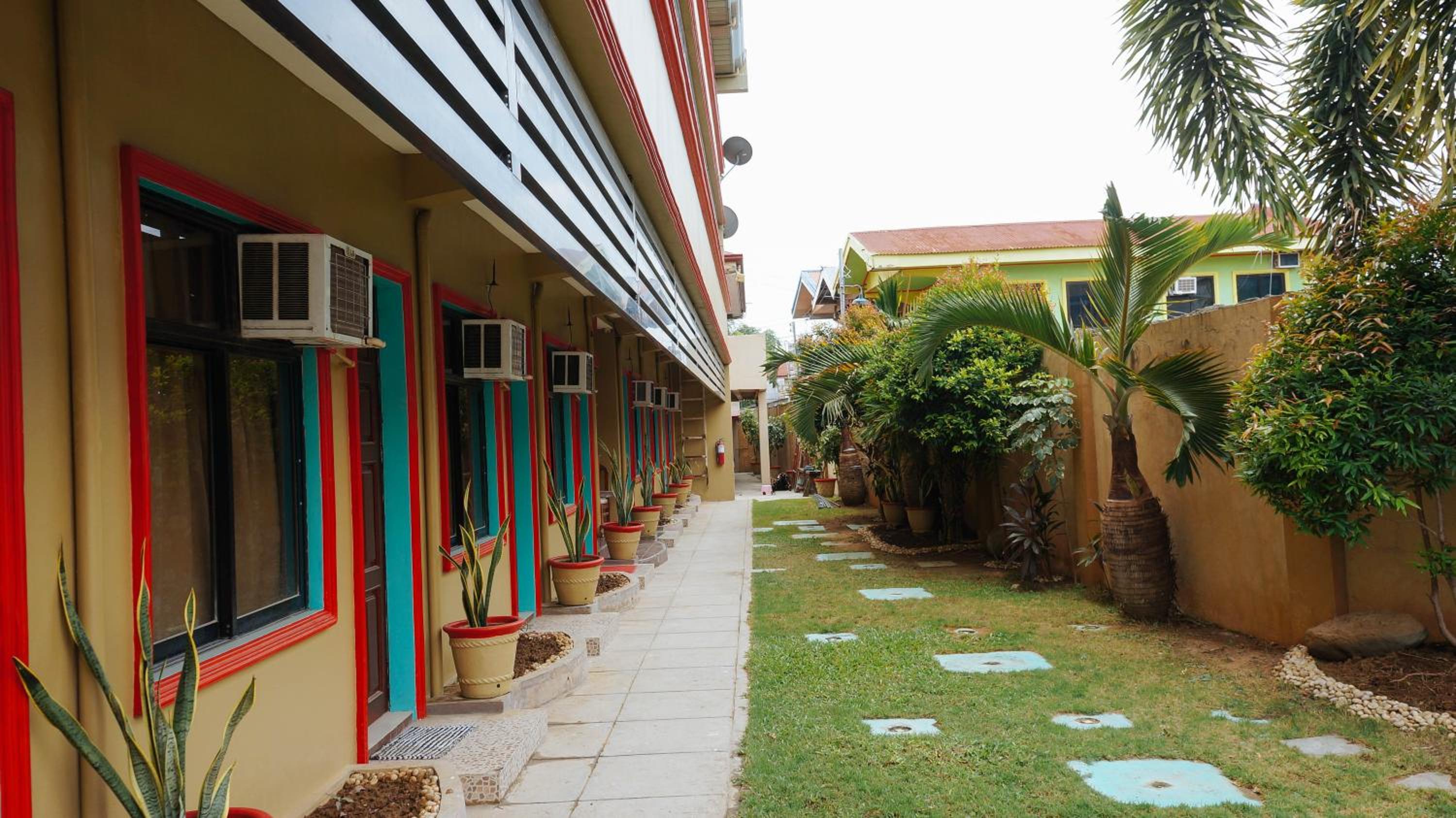RedDoorz at Bankal Lapulapu 37/46