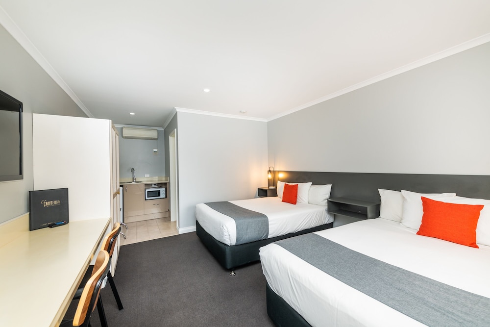 Room, 2 Double Beds, Pet Friendly