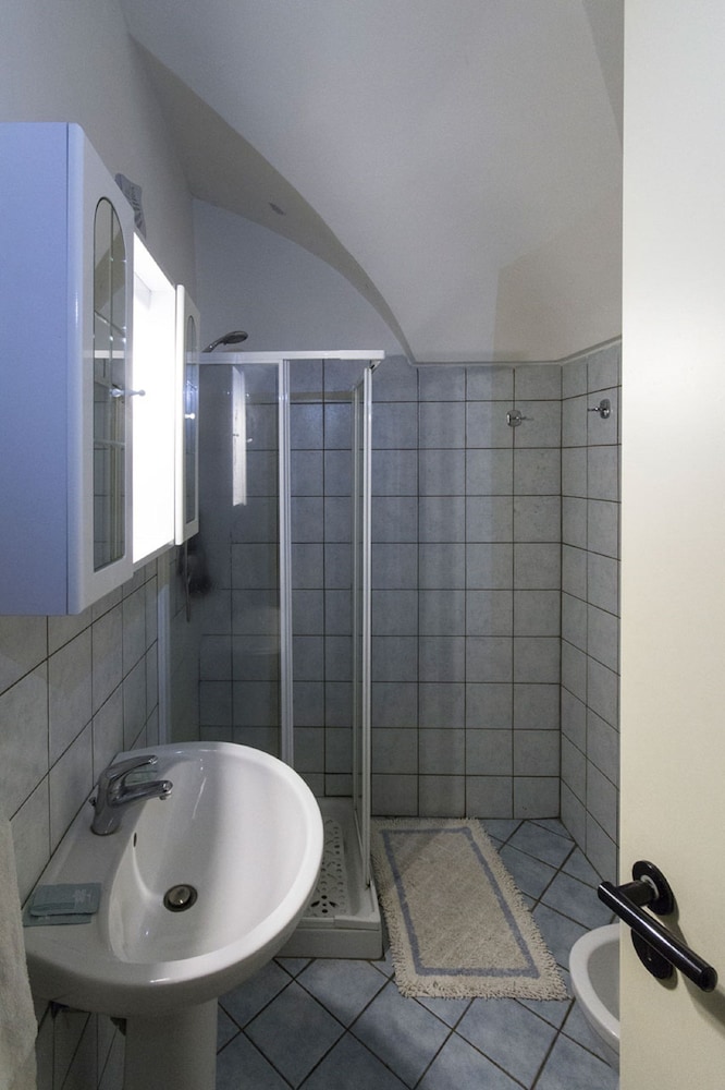 Albatro Rooms 11/47