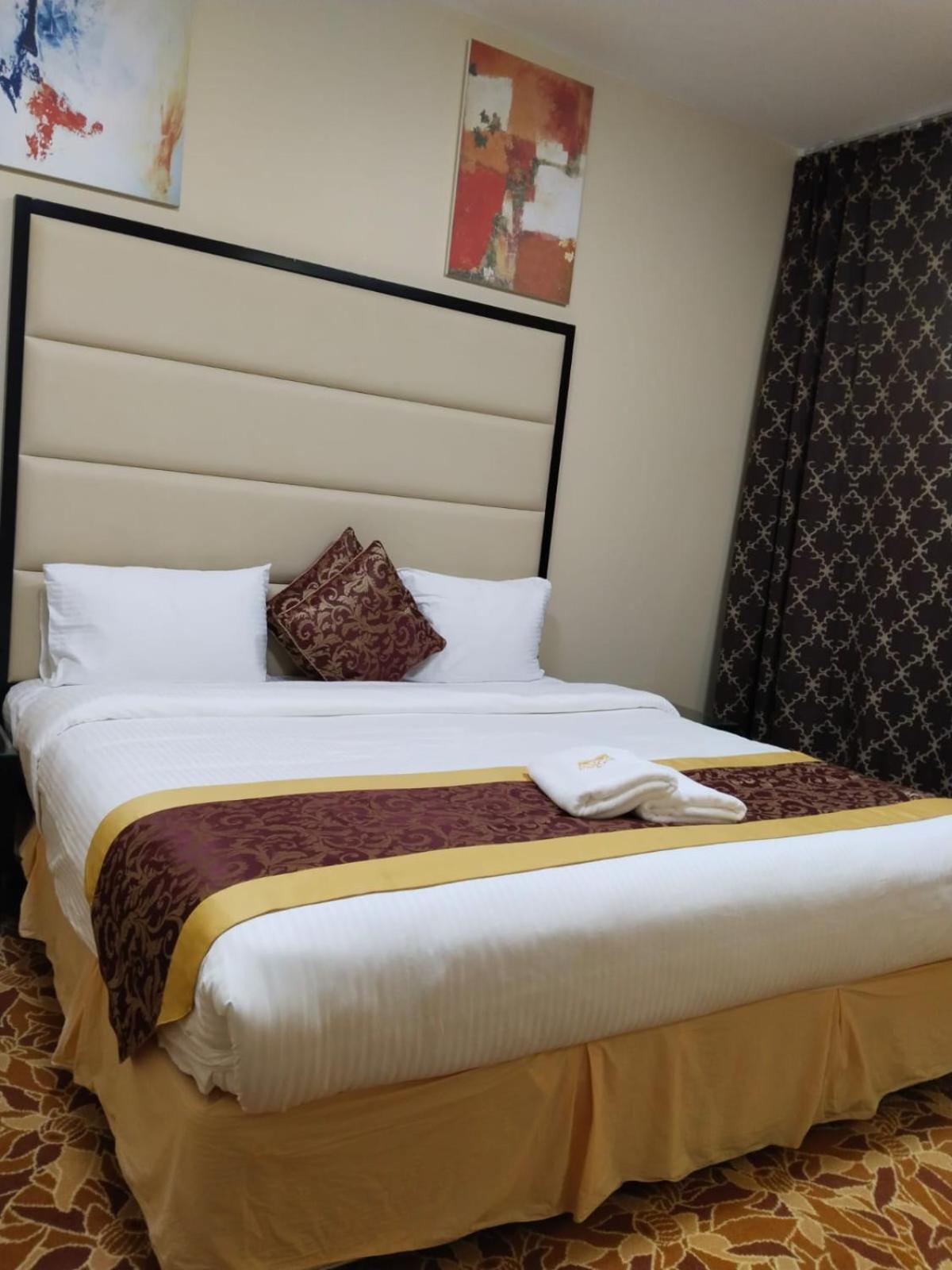 Al Massa Hotel Apartments 1 23/52