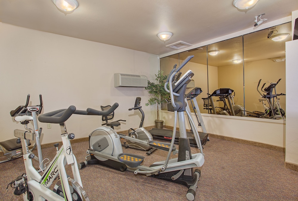 Comfort Inn and Suites Shelbyville KY 30/50