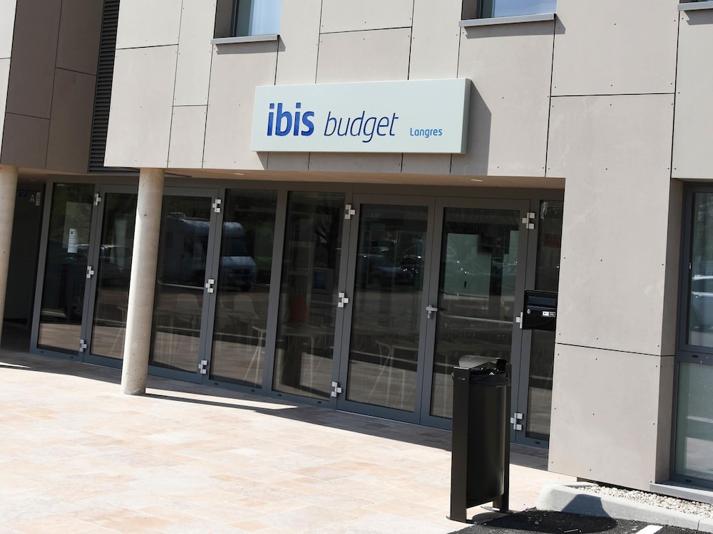 ibis budget Langres 3/52