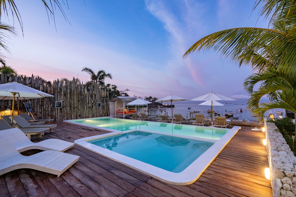 Paus Putih Hotel Lembongan 38/42
