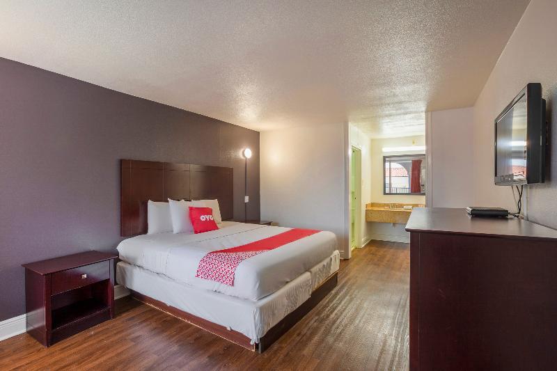 PREMIUM, DOUBLE OR TWIN BED