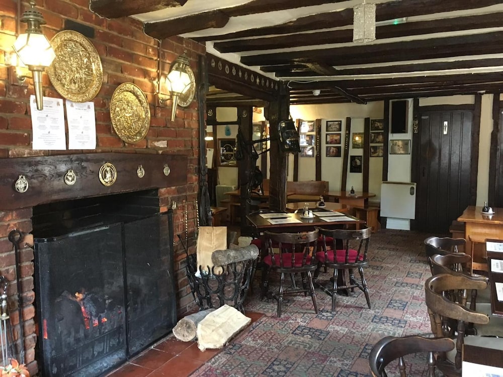 The Sorrel Horse Inn 21/28