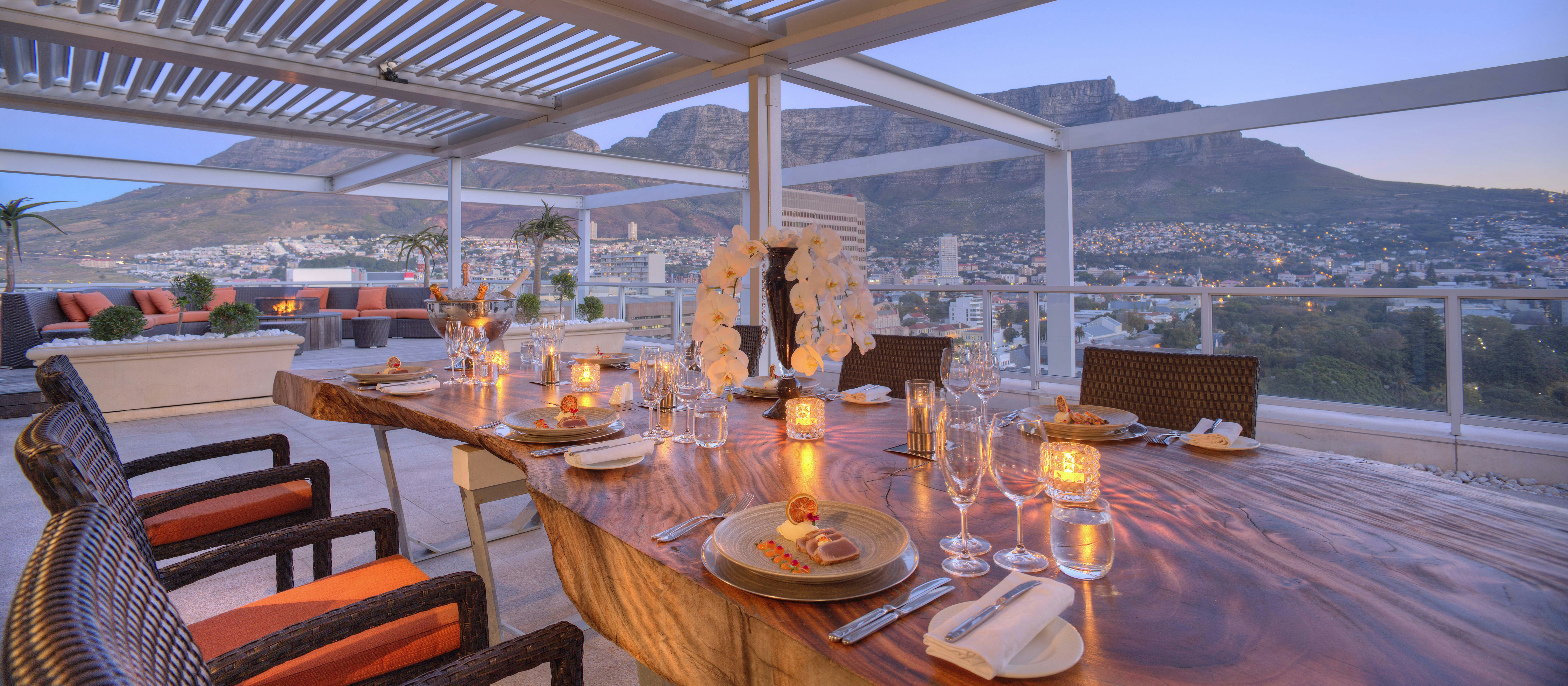 Taj Cape Town 68/82