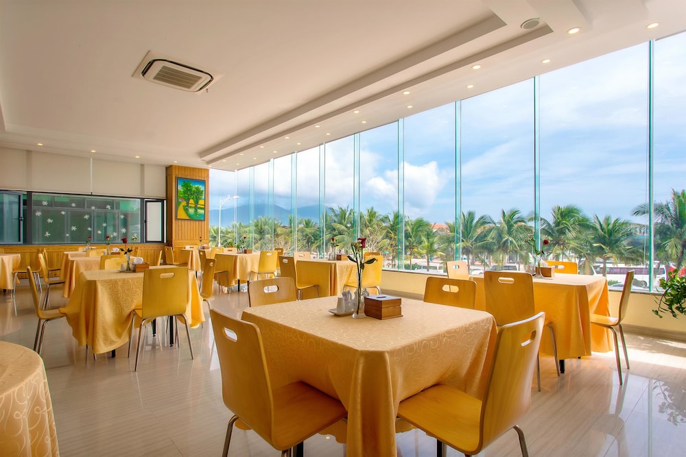 Golden Sea 3 Hotel 52/65