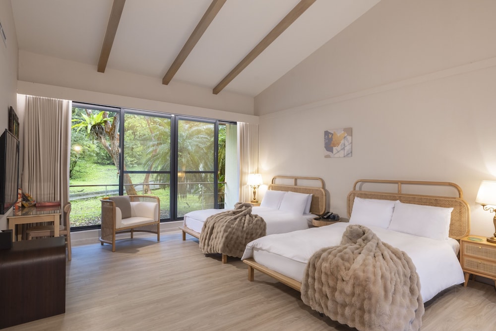 Butterfly Valley Resort 20/50