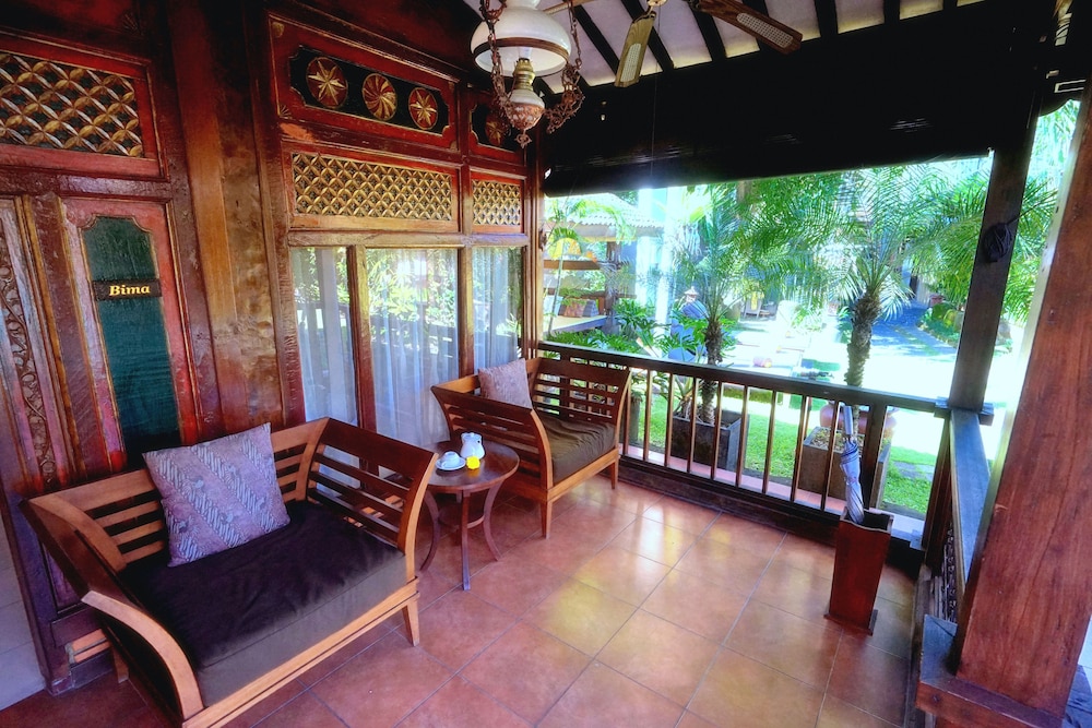 VILLA BERAWA BALI 51/77