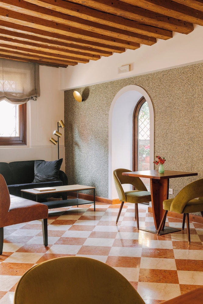 iH Hotels Venezia Salute Palace 45/62