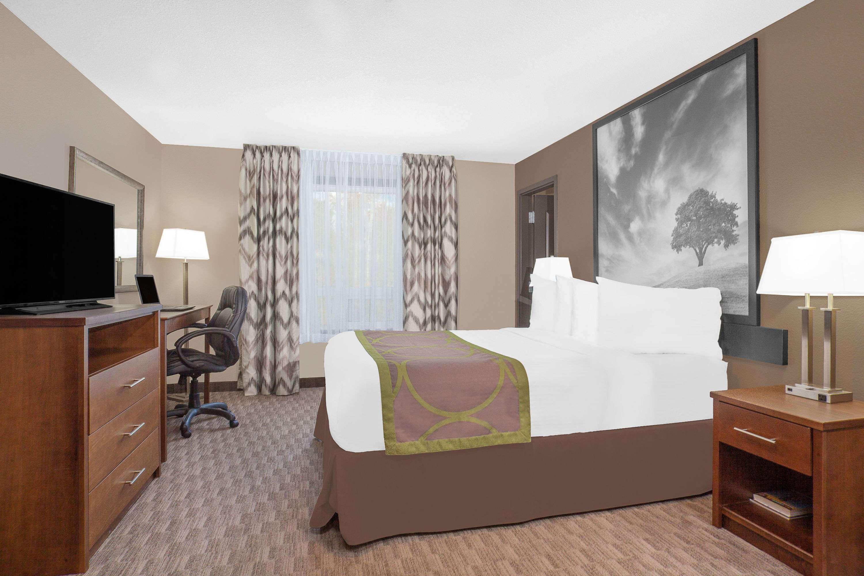 Super 8 by Wyndham Athabasca AB 13/31