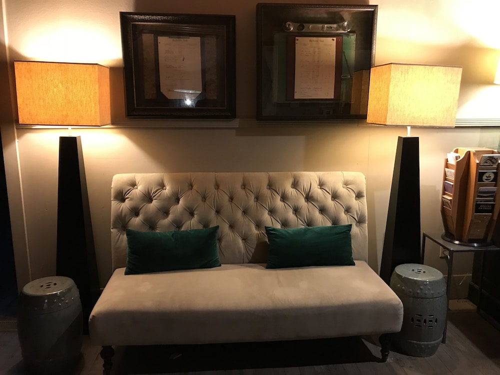 Hotel Sutter 47/73