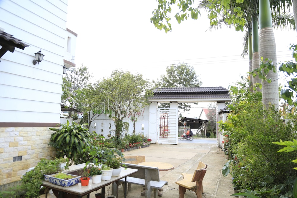 Hoai Huong Homestay 8/50