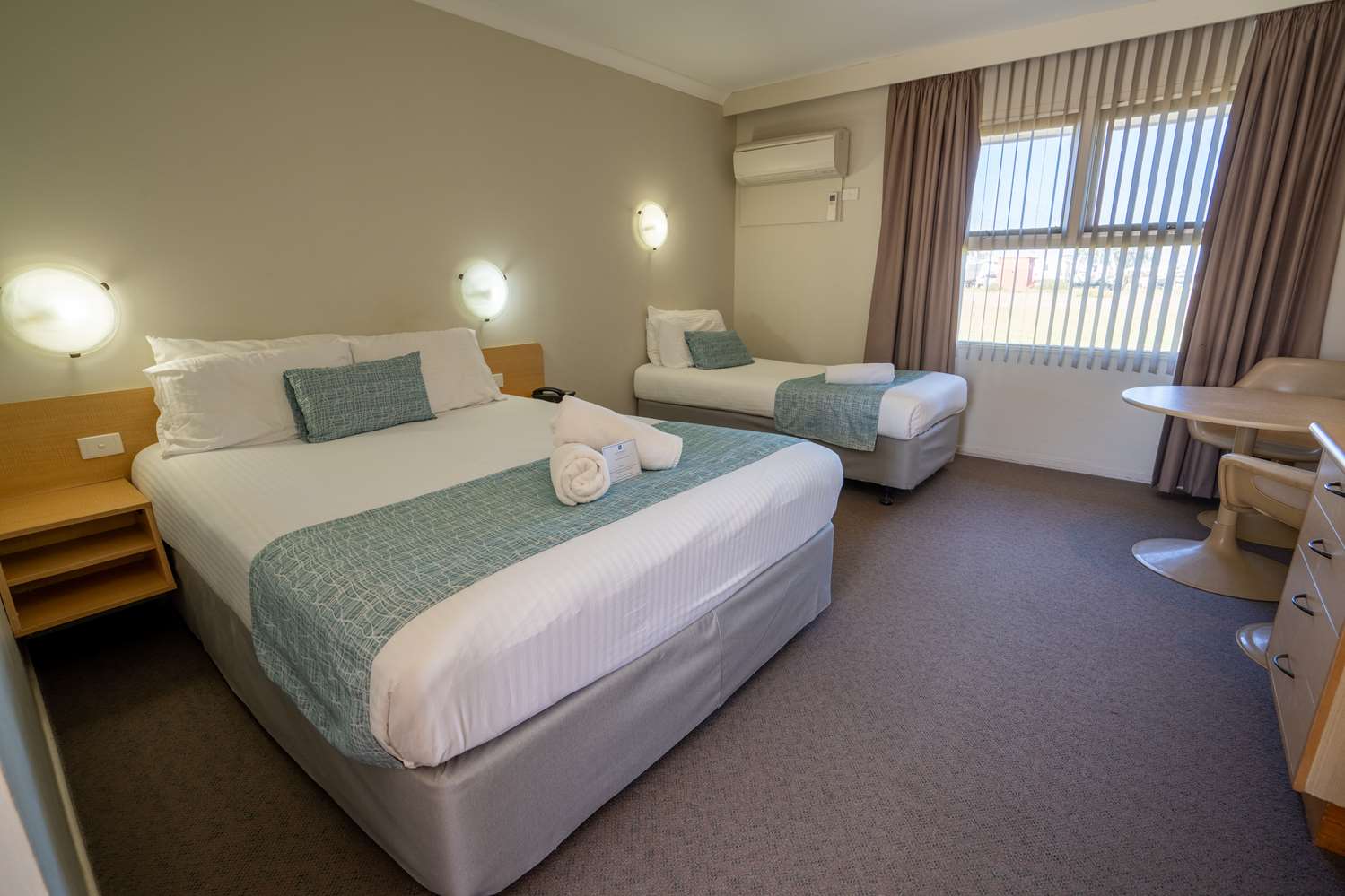 Hospitality Carnarvon, SureStay Collection By Best Western 10/54