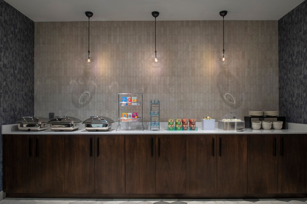 Fairfield Inn & Suites By Marriott Annapolis 6/40