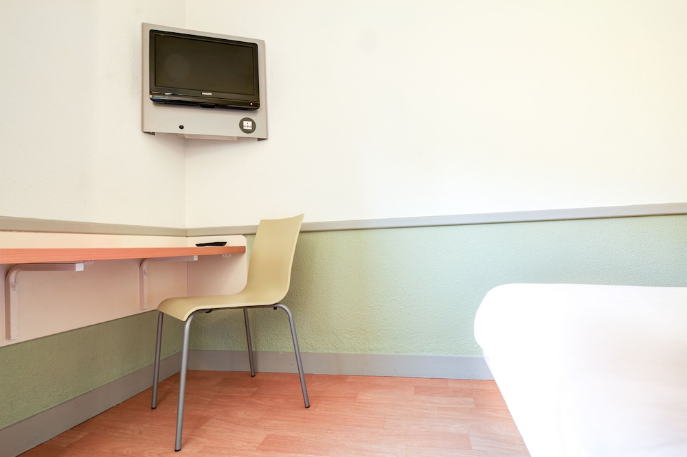 Ibis Budget Chateaudun 45/52