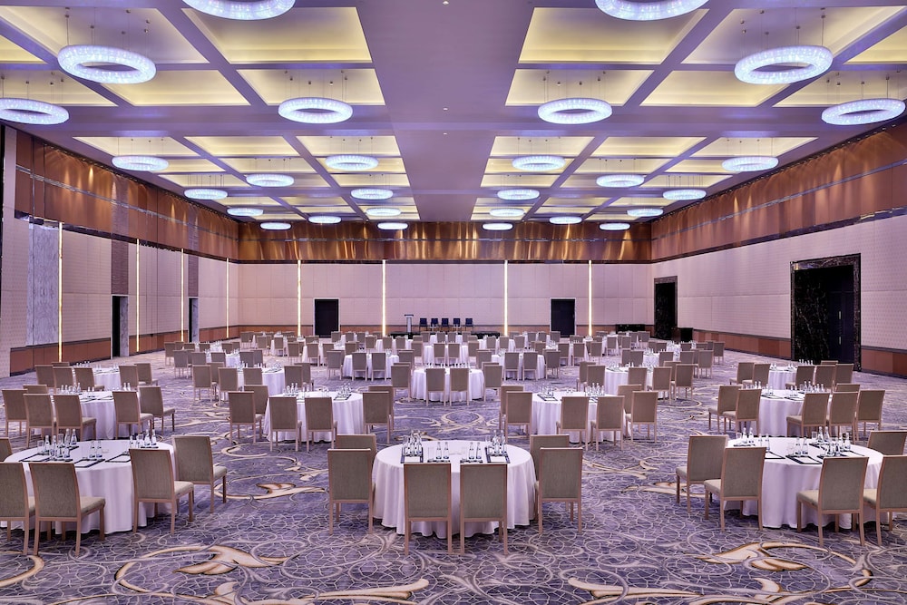 Conrad Abu Dhabi Etihad Towers 66/77