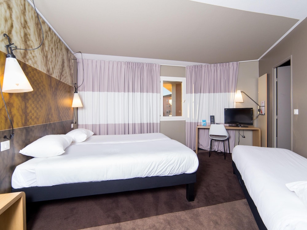 Ibis Toulouse Purpan 27/73