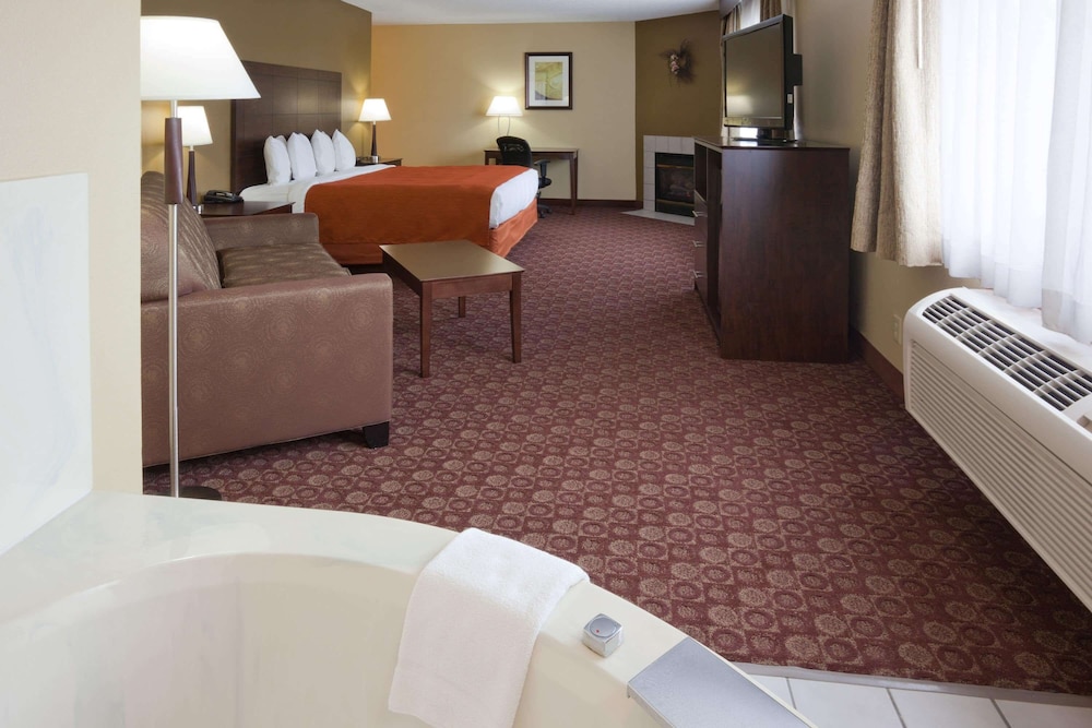 Americinn By Wyndham Blue Earth 15/23
