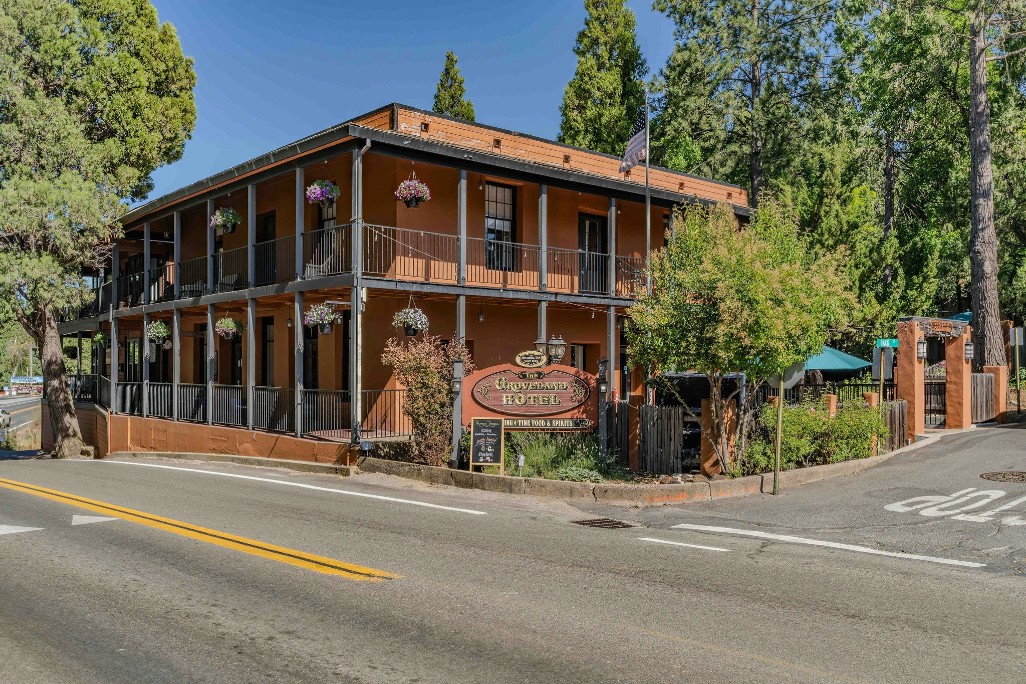 The Groveland Hotel 3/31