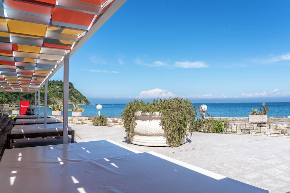 Barbara Piran Beach Hotel And Spa 62/70