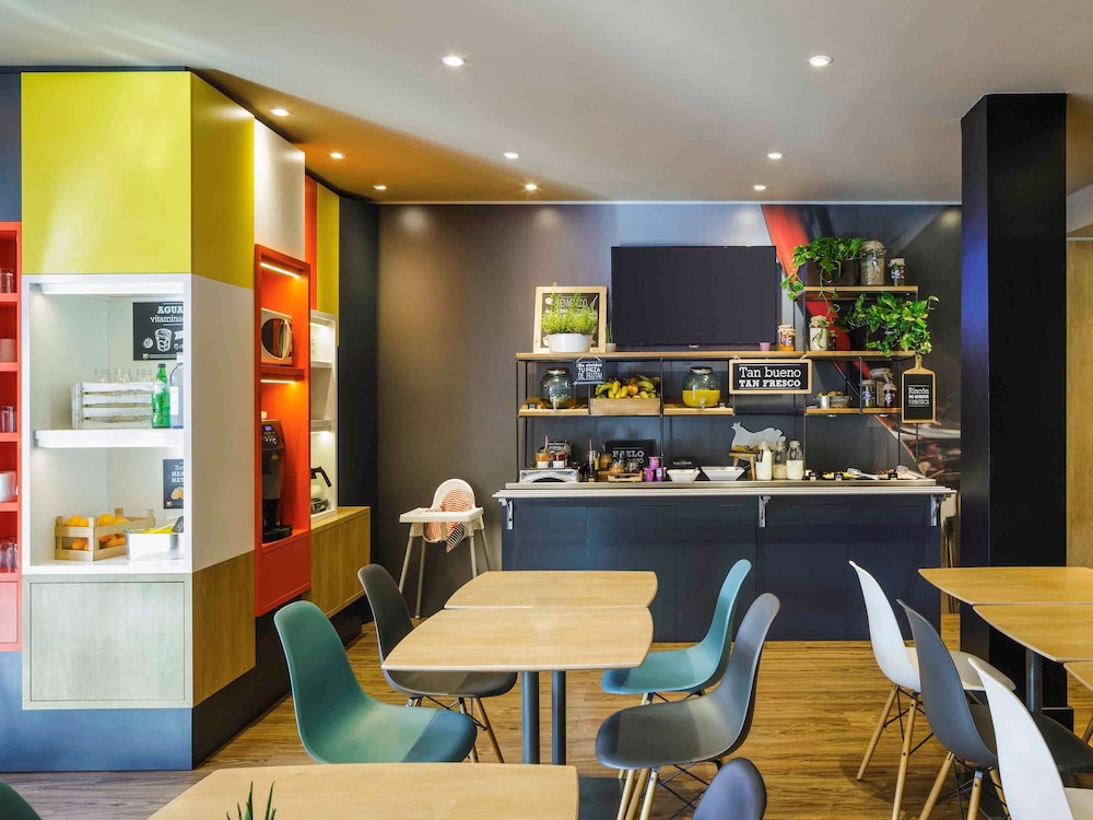Ibis Granada Hotel 42/60
