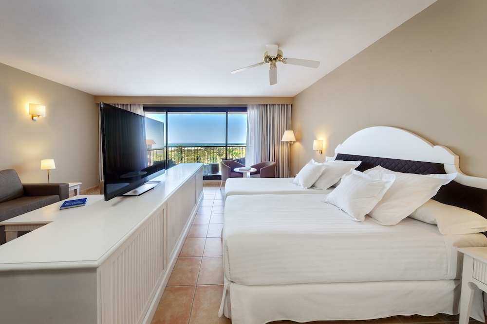 Occidental Isla Cristina (ex Barcelo) 12/50