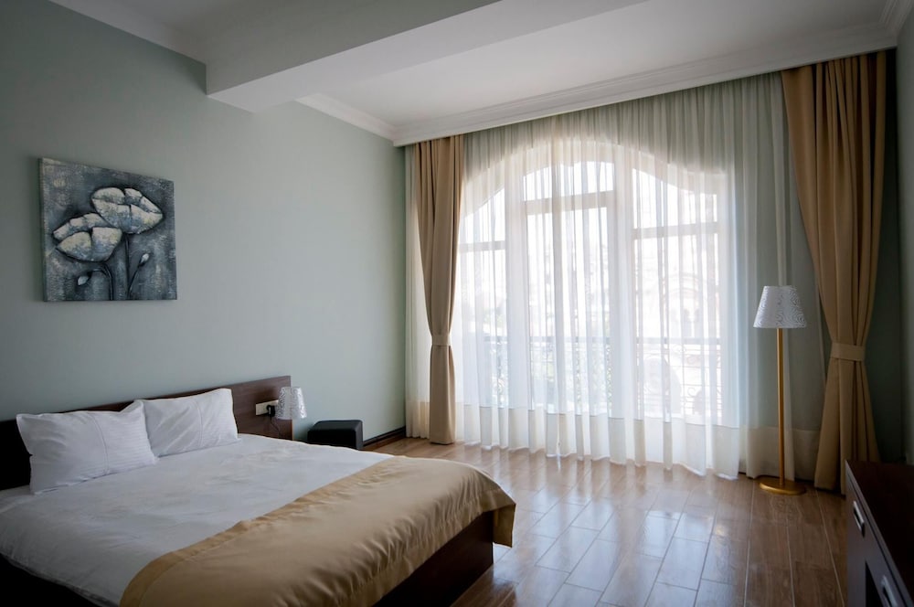 Hotel O. Galogre 24/64