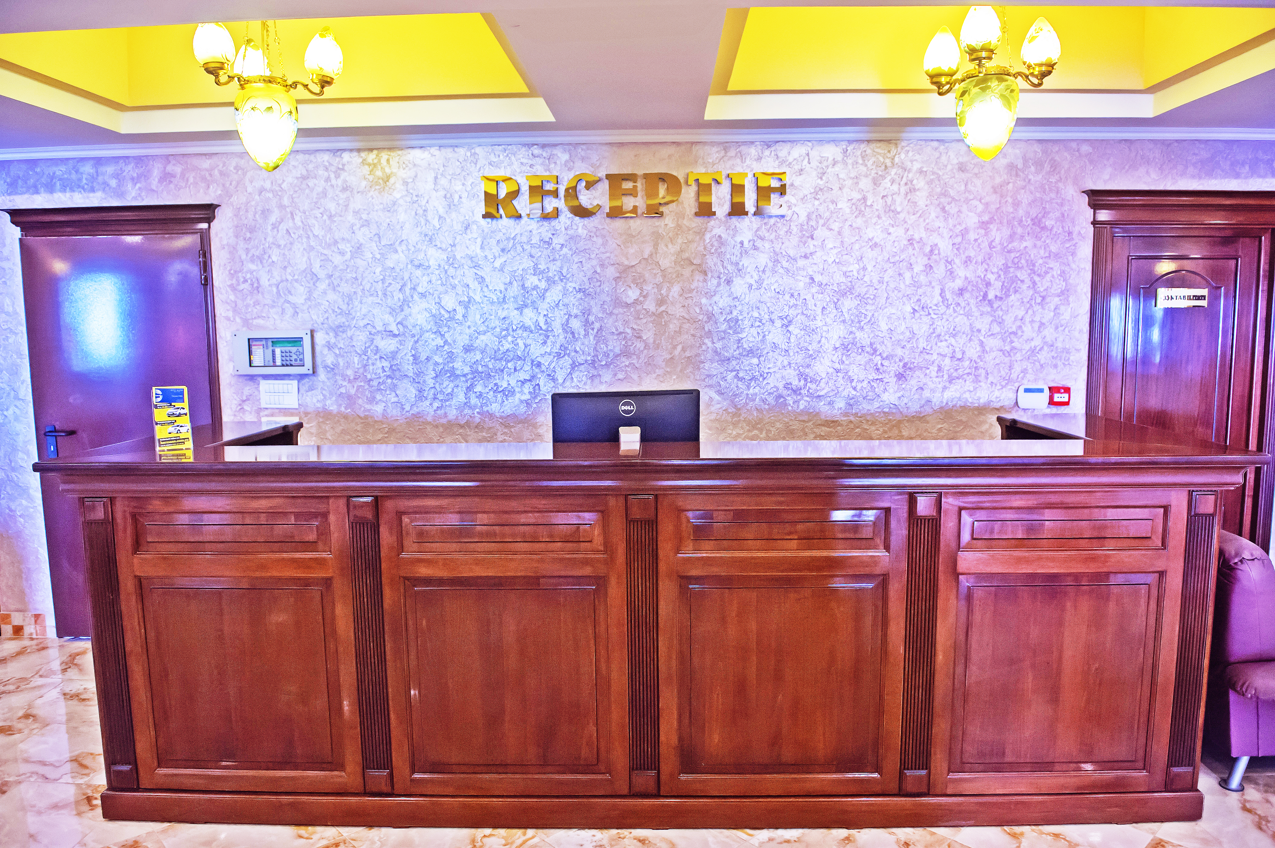 Ges Hotel 4/27