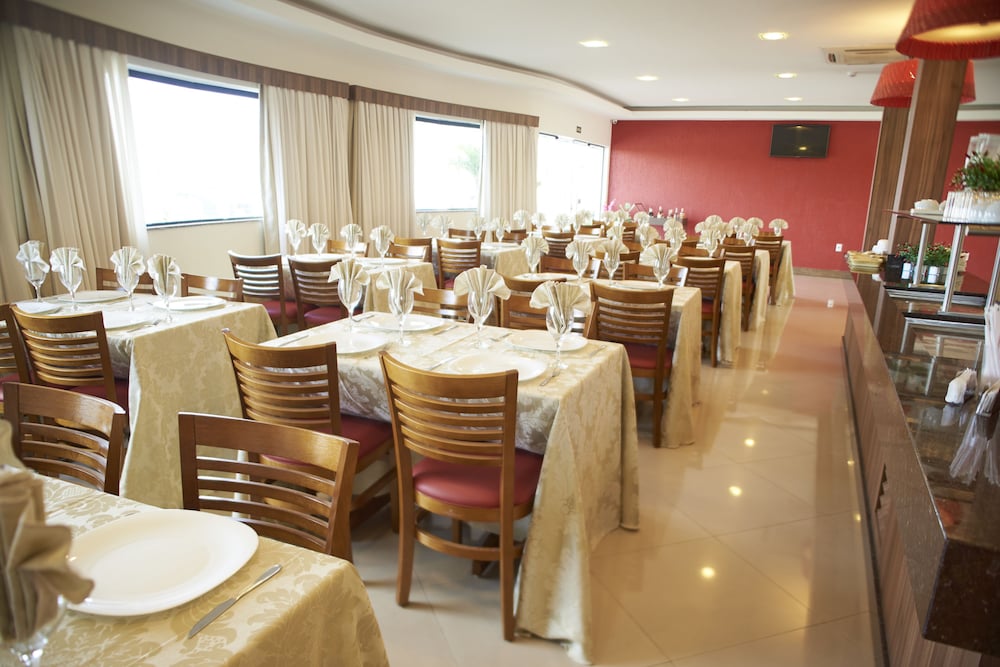 BUSINESS PARK HOTEL 56/69