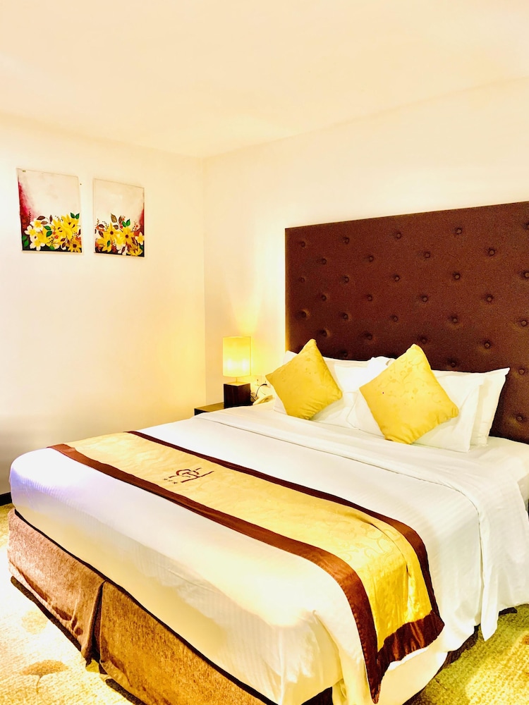 STANDARD, DOUBLE BED