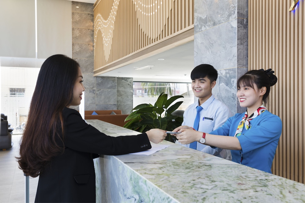 Xavia Hotel 11/72