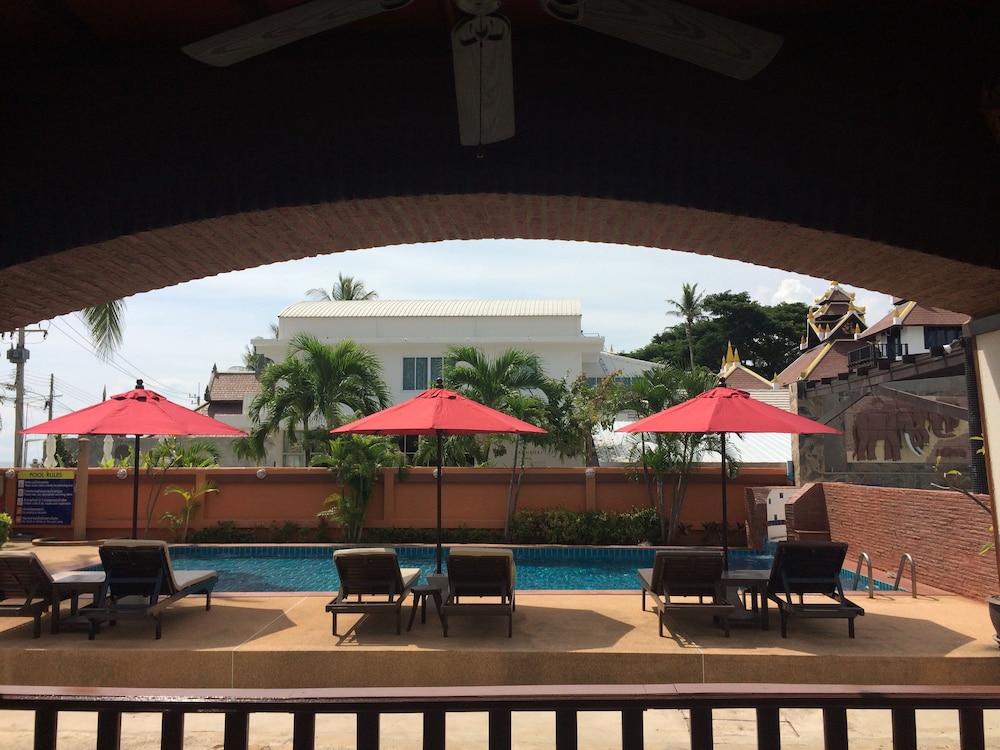 Palm Beach Resort 12/70