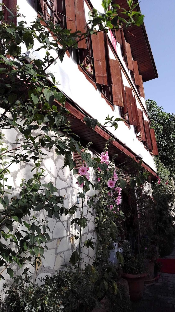 Turgut Reis Konak Otel 2/50