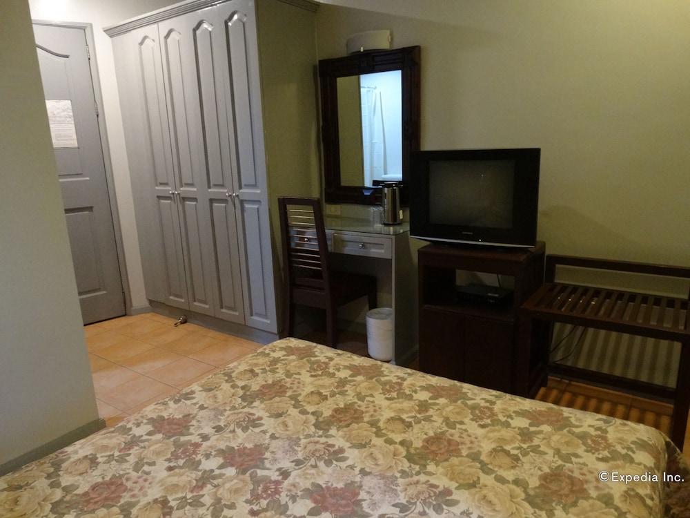 Casa Leticia Business Inn 30/57