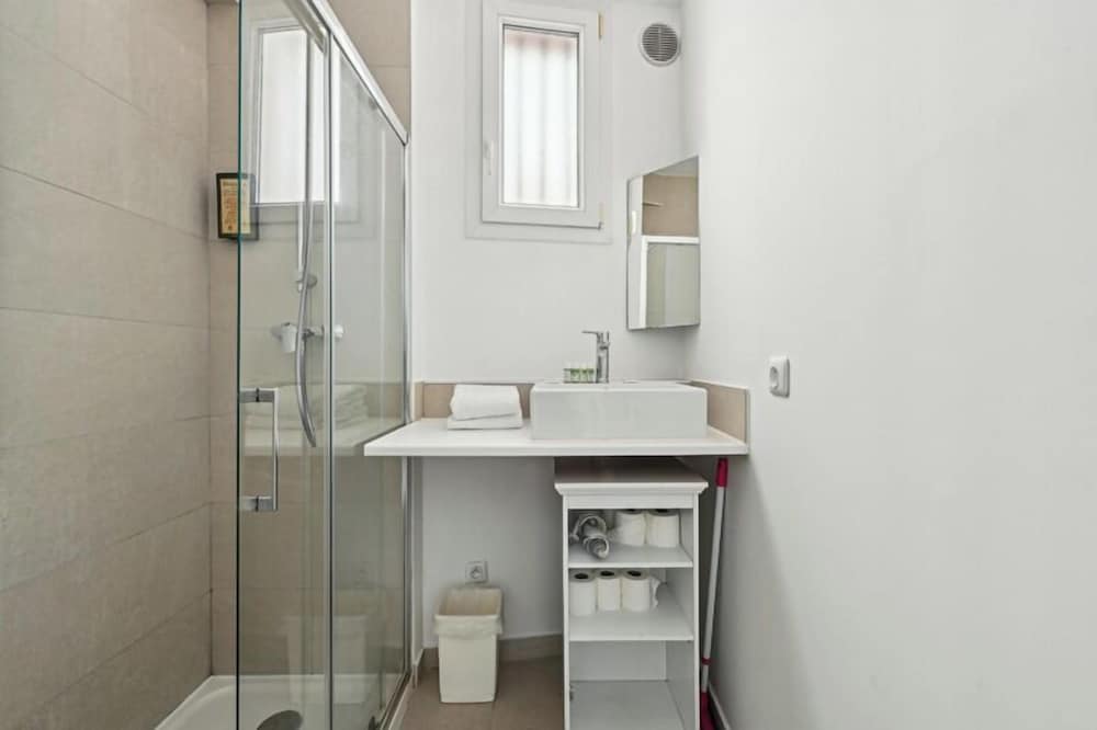 Business, Apartment, Twin Beds, Parlor، RESIDENCE AURMAT 5/5