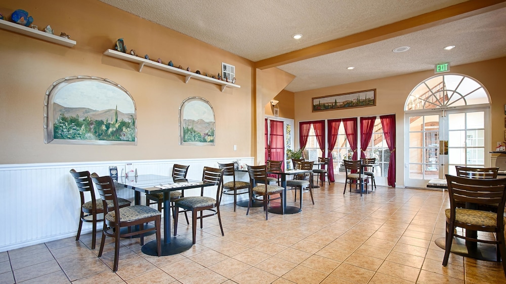Best Western Plus Hill House 26/43