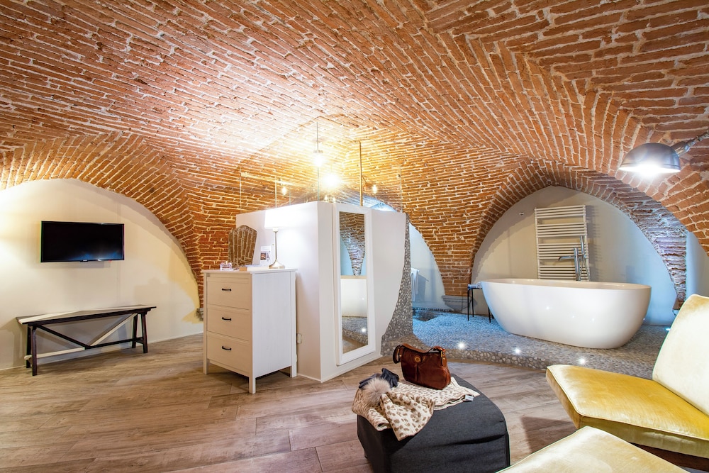 N4u Guest House 36/50