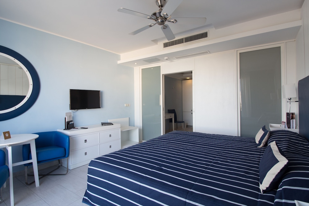 db Seabank Resort and Spa 33/50