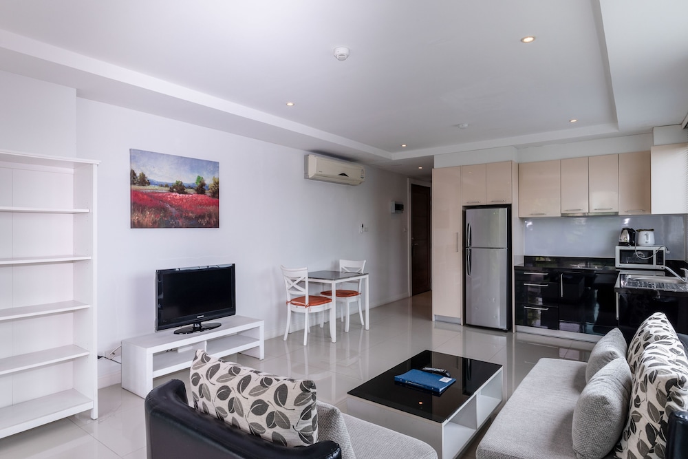 Jomtien Beach Penthouses 46/74
