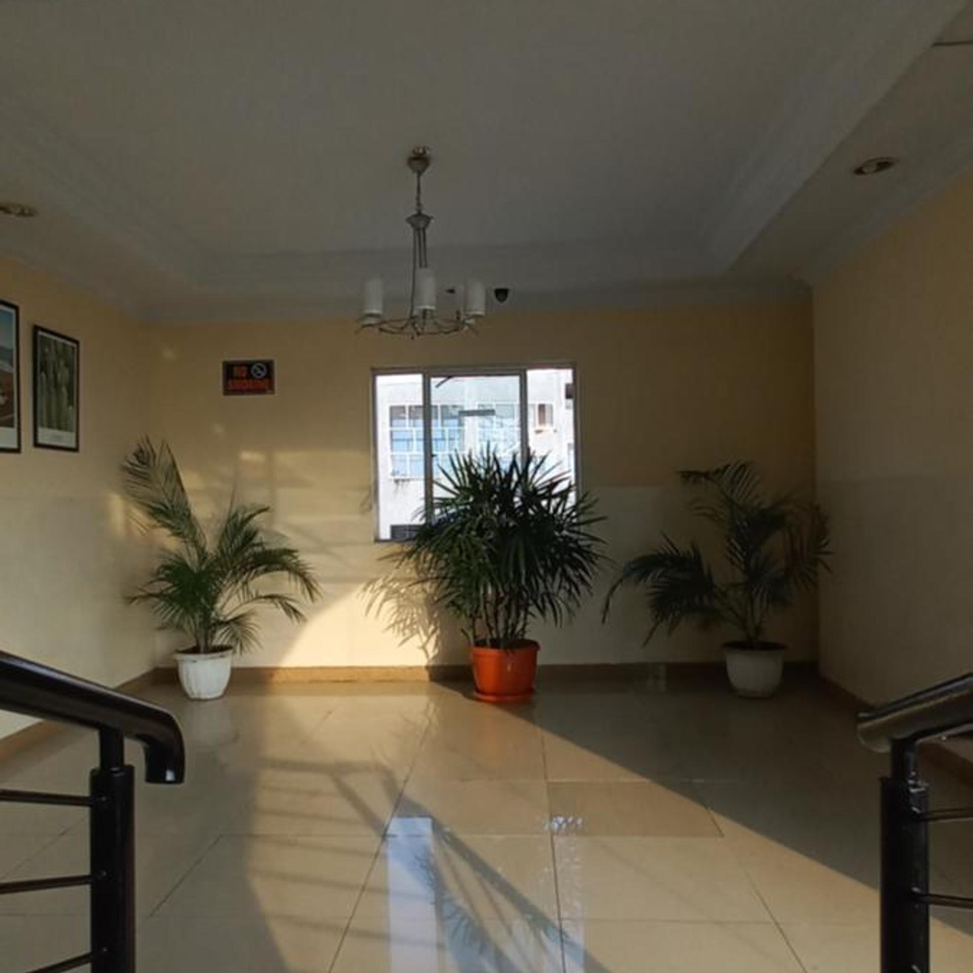Hotel Celebes 7/56