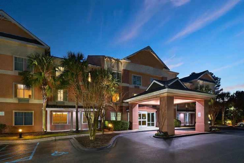 Okatie Hilton Head Hotel 2/45